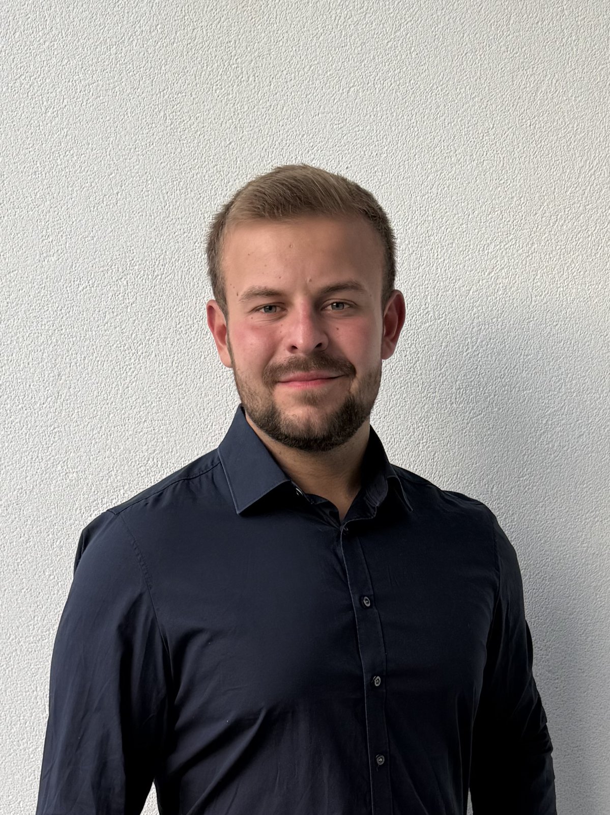 Richtig: Kopf vor / Kinn runter